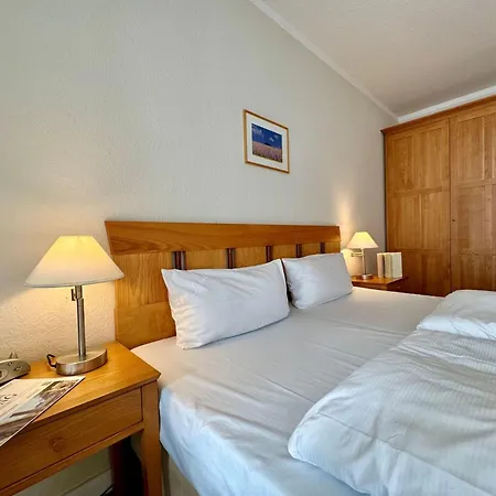 Apartment Stilvoll Eingerichtete Mit Grossem Balkon In *