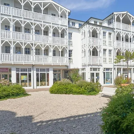 Stilvoll Eingerichtete Mit Grossem Balkon In Apartment Sellin (Rugen)